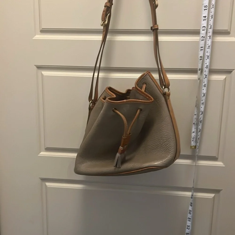 Vintage 1970's Dooney & Bourke Brown Leather AWL Bucket Bag All Weather Leather